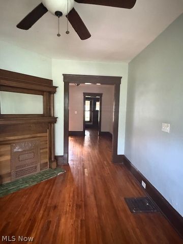4309 Clinton Avenue, Cleveland, OH 44113
