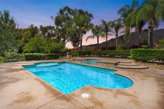4954 Crestview Place, Rancho Cucamonga, CA 91701