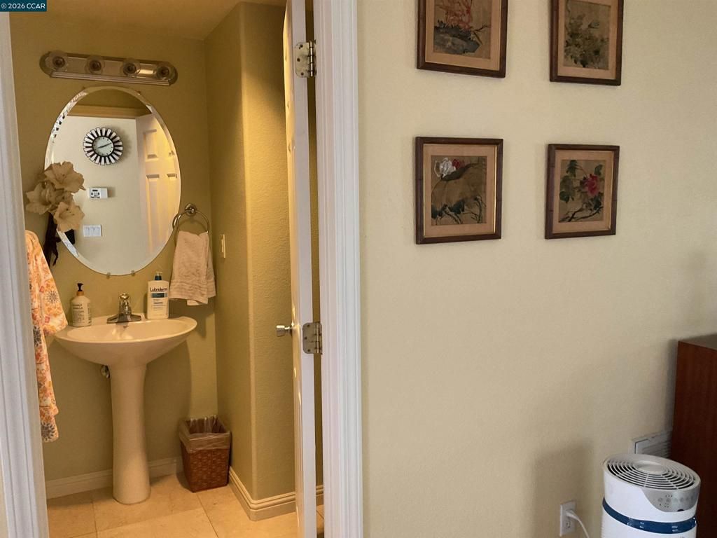 Image 22 of property listing at 4561 Temblor Way, Antioch, CA 94531