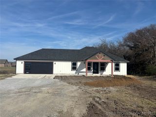 239 E 500 Road, Pryor, OK 74361