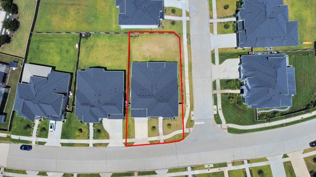 10235 Forest Lake Drive, Sienna Plantation, TX 77459