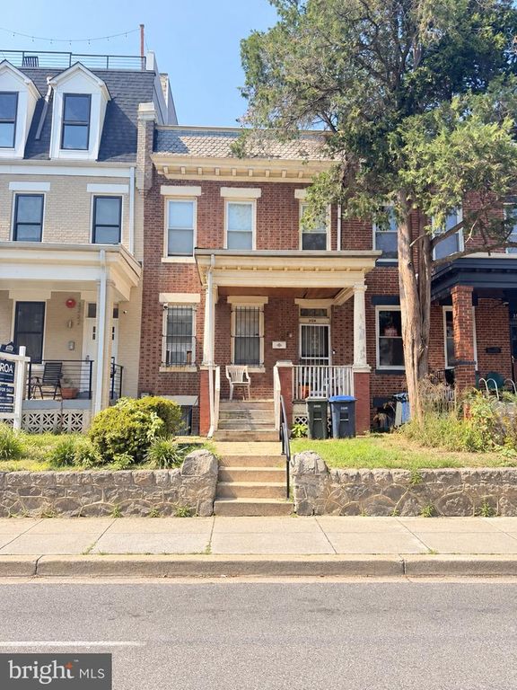 3224 WARDER ST NW, Washington, DC 20010