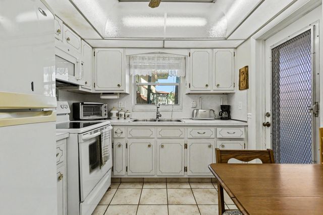 5300 Washington Street P131, Hollywood, FL 33021