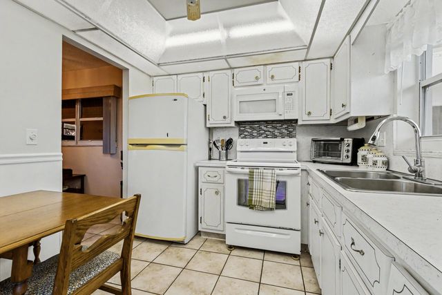 5300 Washington Street P131, Hollywood, FL 33021
