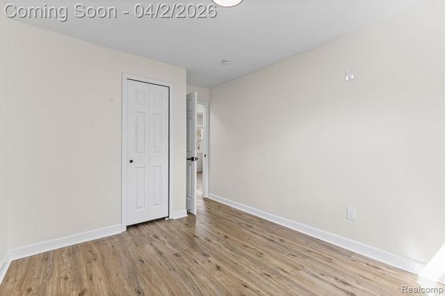 34948 Richard Street, Wayne, MI 48184