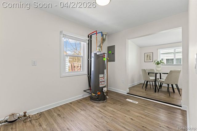 34948 Richard Street, Wayne, MI 48184