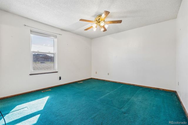 978 Oakwood Drive, Castle Rock, CO 80104