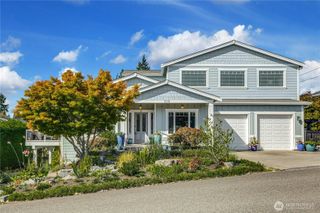 218 S 210th Street, Des Moines, WA 98198