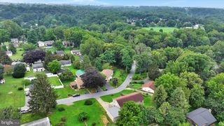 125 HARVEY AVE, Lancaster, PA 17602
