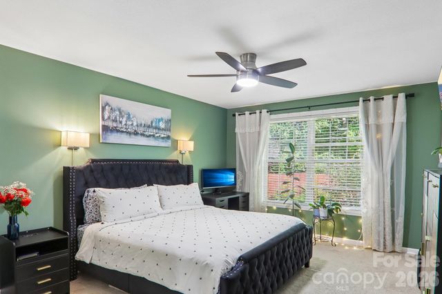 932 Monte Vista Road, Candler, NC 28715