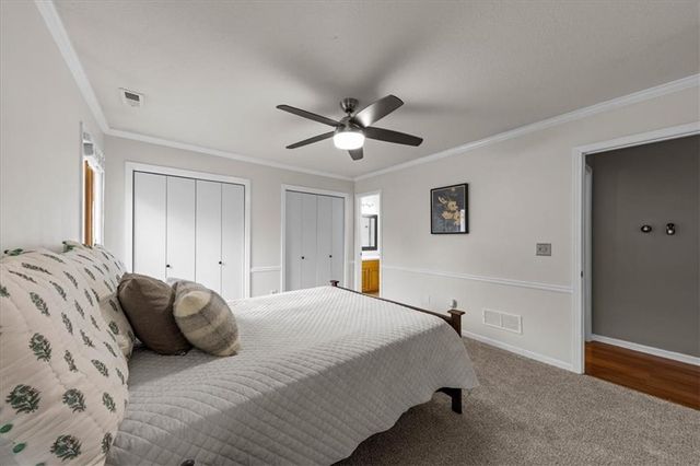 2717 Fenwick Road, Lawrence, KS 66046