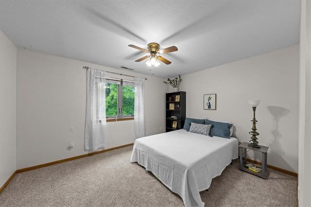 2717 Fenwick Road, Lawrence, KS 66046