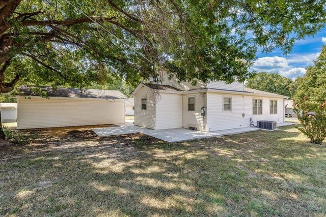100 Matson Ave., Wichita, KS 67067