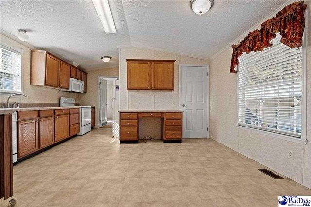 404 Jessamine Rd., Marion, SC 29571