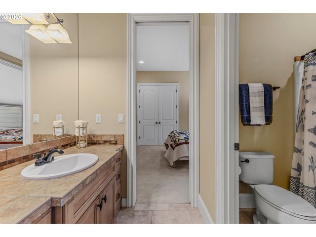 4411 Se 169TH Ct, Vancouver, WA 98683