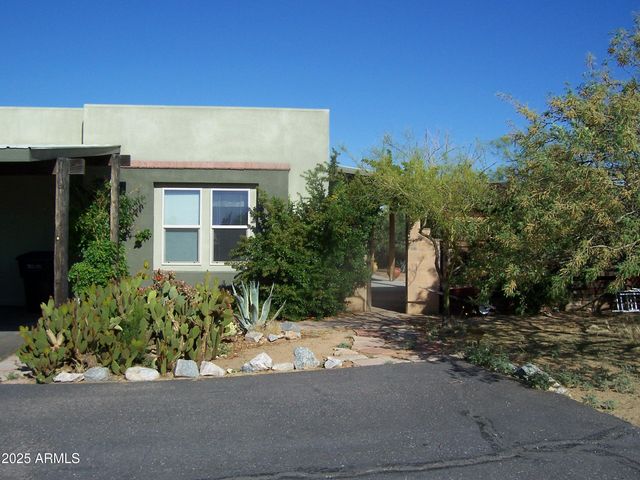 23350 W LOS HUESOS Way, Congress, AZ 85332