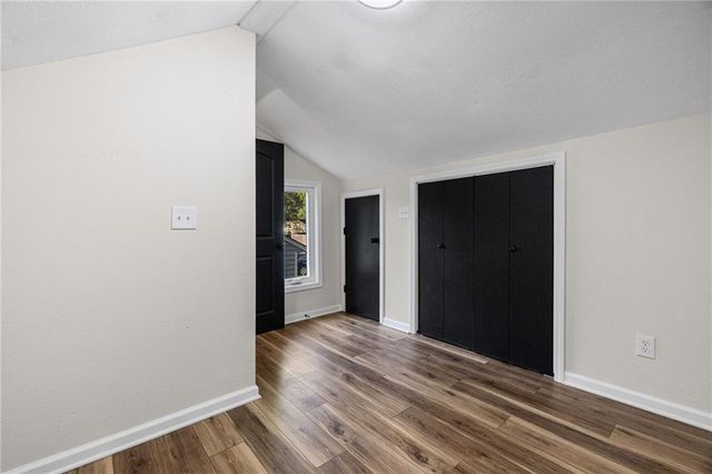 305 S Sunset Drive, Olathe, KS 66061