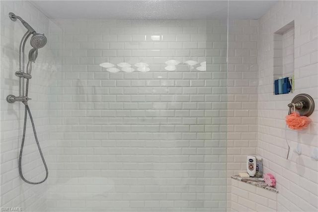 4612 Flagship DR 106, Fort Myers, FL 33919