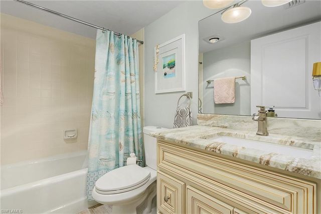 4612 Flagship DR 106, Fort Myers, FL 33919