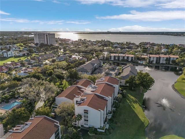 4612 Flagship DR 106, Fort Myers, FL 33919