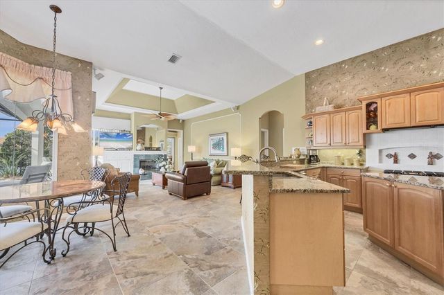 7039 STANHOPE PLACE, University Park, FL 34201