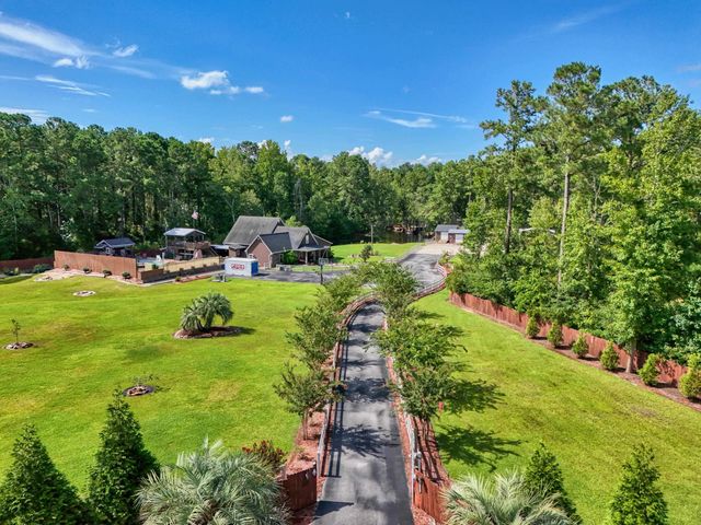 1406 Dusty Ln., Longs, SC 29568