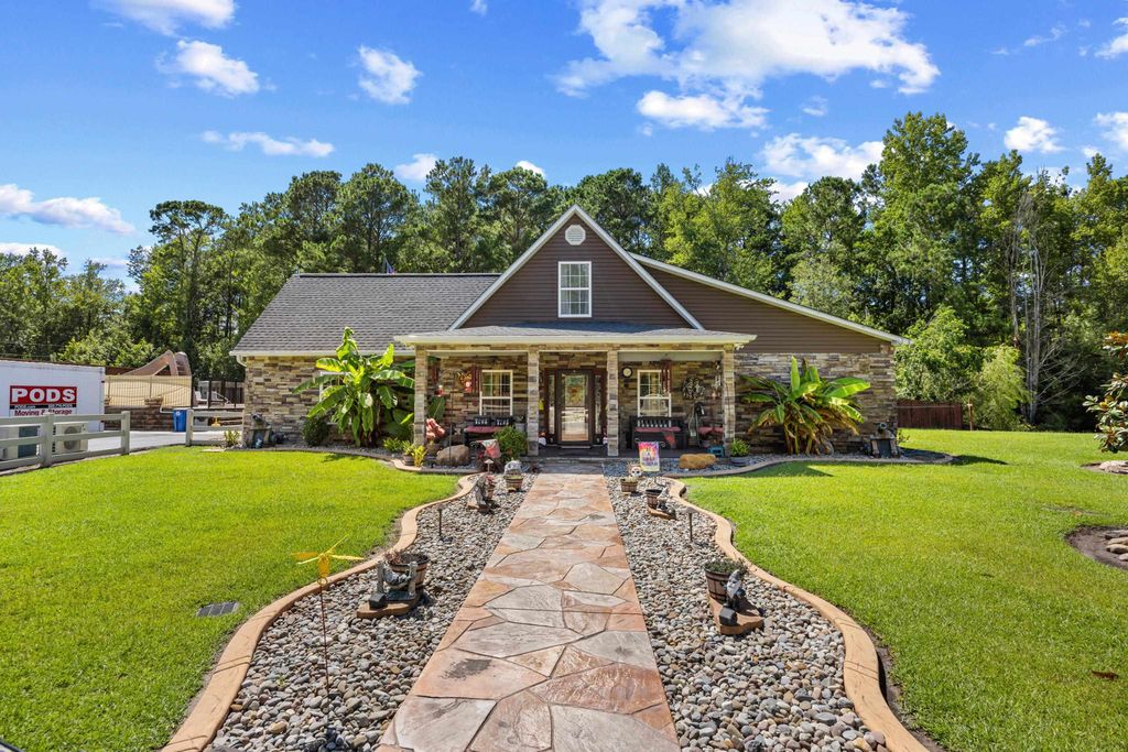 1406 Dusty Ln., Longs, SC 29568