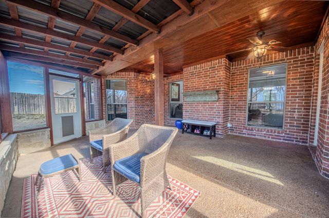 9001 Ravenswood Road, Granbury, TX 76049