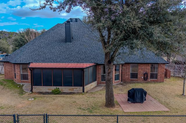 9001 Ravenswood Road, Granbury, TX 76049