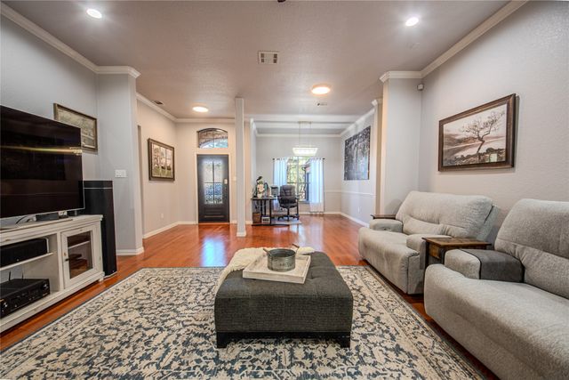 9001 Ravenswood Road, Granbury, TX 76049