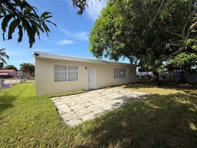 1240 W 26th Court, Riviera Beach, FL 33404