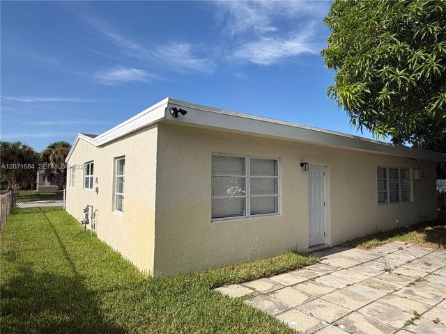1240 W 26th Court, Riviera Beach, FL 33404