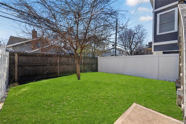 84 E Pine Street, Long Beach, NY 11561