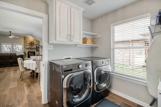 8200 Summerleaf Drive, Arlington, TX 76001