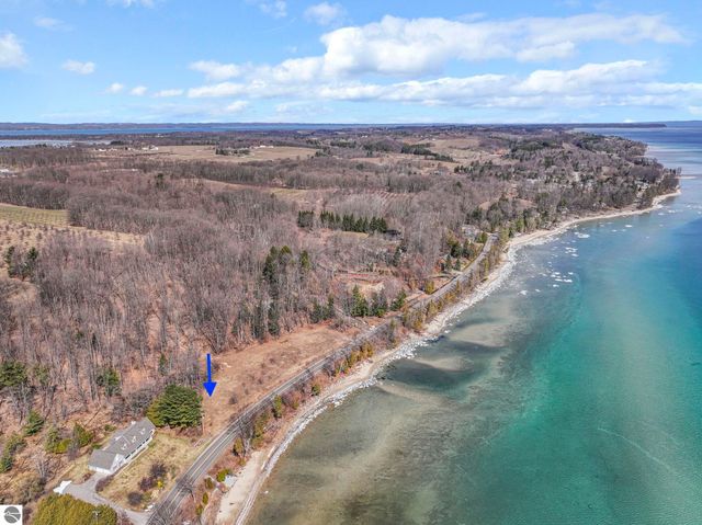 00000 Bluff Road, Traverse City, MI 49686