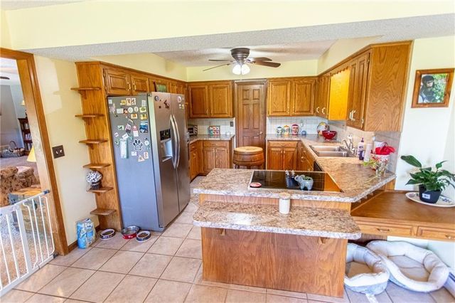 12204 S Bynum Road, Lone Jack, MO 64070