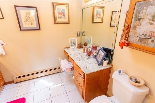 12204 S Bynum Road, Lone Jack, MO 64070