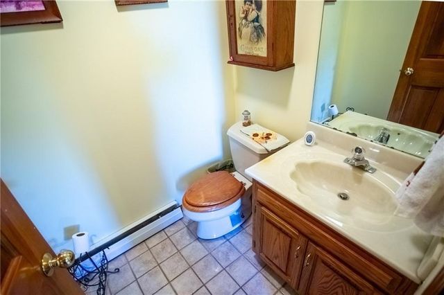 12204 S Bynum Road, Lone Jack, MO 64070