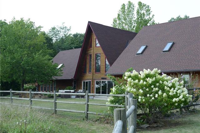 12204 S Bynum Road, Lone Jack, MO 64070