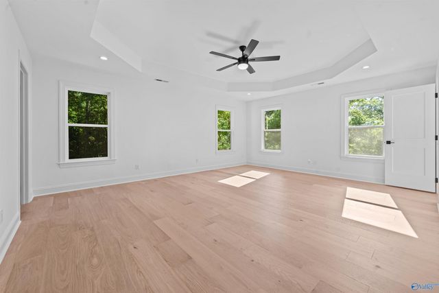 231 Brawley Drive, Owens Cross Roads, AL 35763