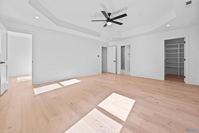 231 Brawley Drive, Owens Cross Roads, AL 35763