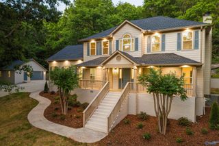 231 Brawley Drive, Owens Cross Roads, AL 35763