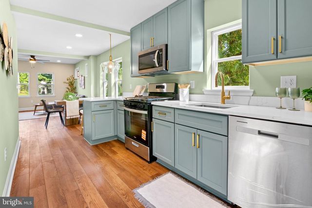 2 LINHIGH, Nottingham, MD 21236