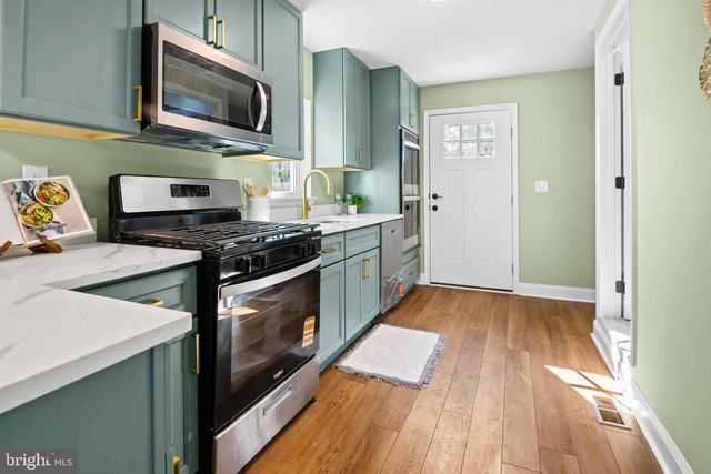 2 LINHIGH, Nottingham, MD 21236