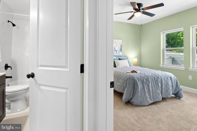 2 LINHIGH, Nottingham, MD 21236