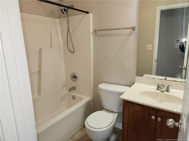 2148 Yellowbrick Road, Fayetteville, NC 28314