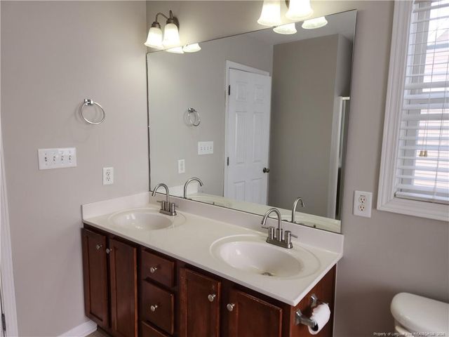 2148 Yellowbrick Road, Fayetteville, NC 28314