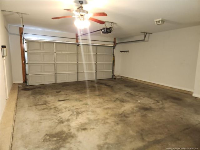 2148 Yellowbrick Road, Fayetteville, NC 28314