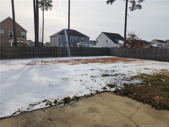 2148 Yellowbrick Road, Fayetteville, NC 28314