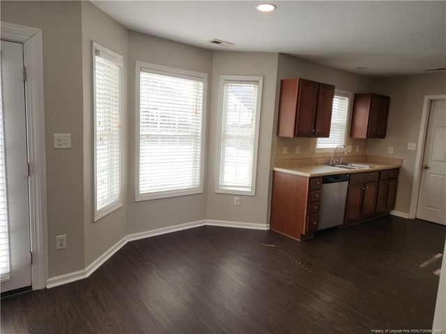 2148 Yellowbrick Road, Fayetteville, NC 28314